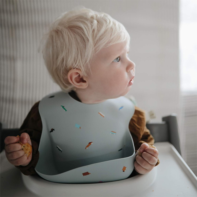 silicone bib